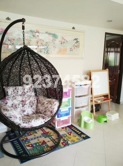 Pasir Ris Drive 10 thumbnail photo